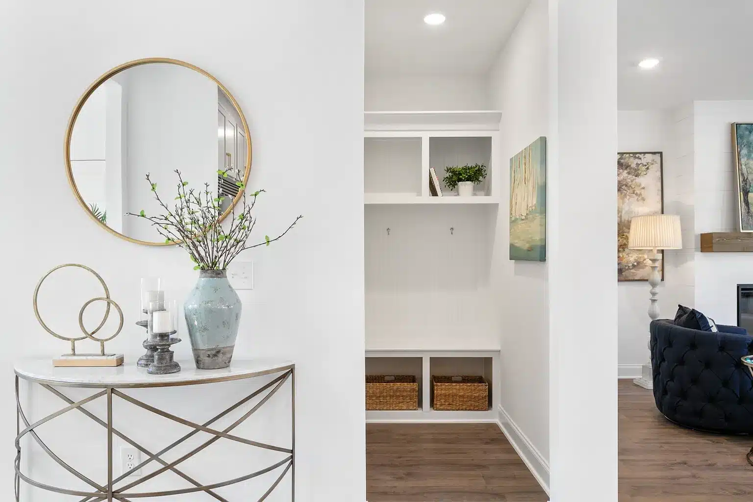 Drop zone and hallway in powell series home